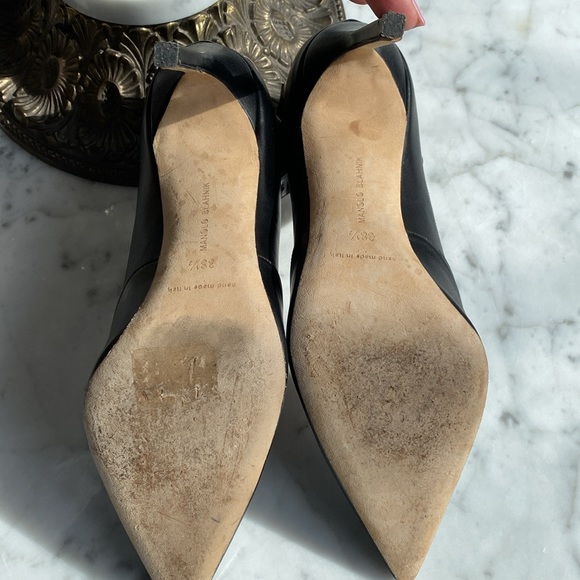 Manolo Blahnik strappy heel pointed toe pumps - Picture 6 of 6